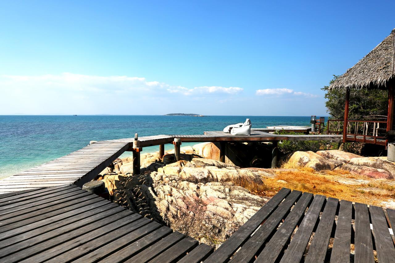 Koh Munnork Private Island Hotel Bagian luar foto