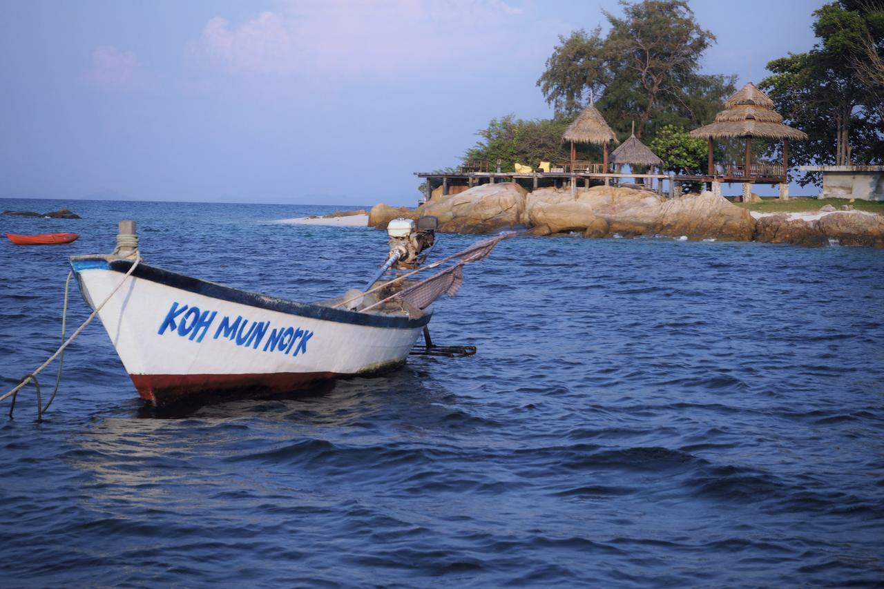 Koh Munnork Private Island Hotel Bagian luar foto