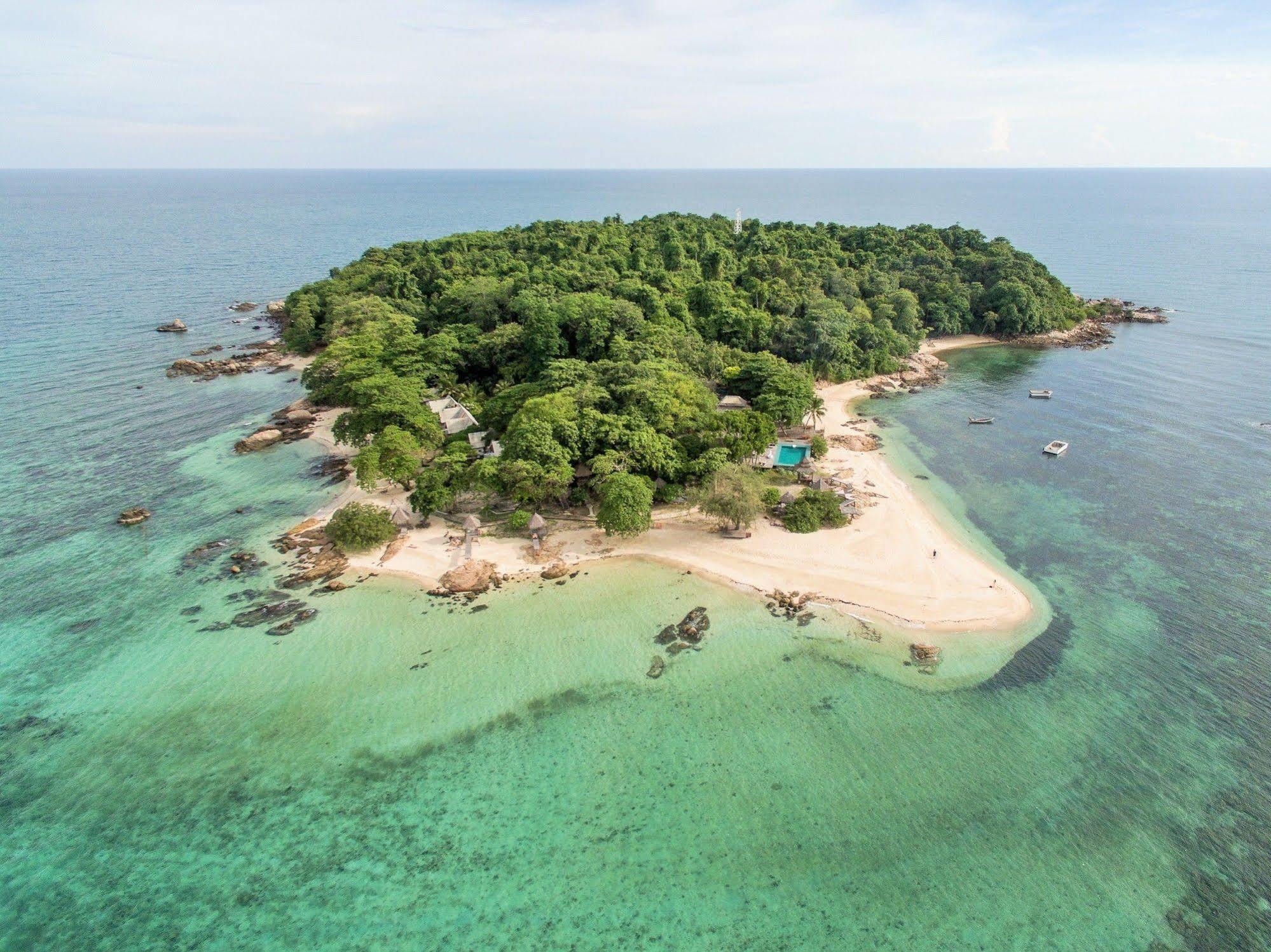 Koh Munnork Private Island Hotel Bagian luar foto